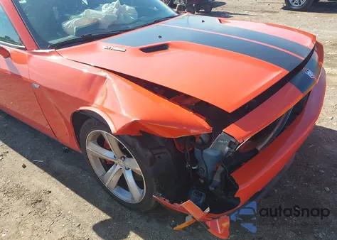 2008 Dodge Challenger Srt8 from USA, damaged, VIN 2B3LJ74W88H301738